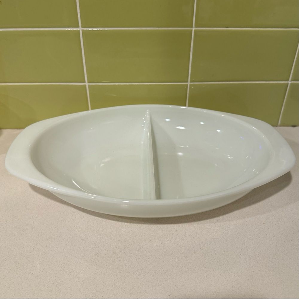 Vintage Pyrex 1063 White Milk Glass Divided Dish – 1.5 Qt (No Lid)